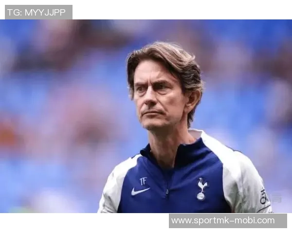 弗兰克赛后与莫耶斯共饮解压同行者理解彼此的心情 弗兰克赛后与莫耶斯共饮解压同行者理解彼此的心情